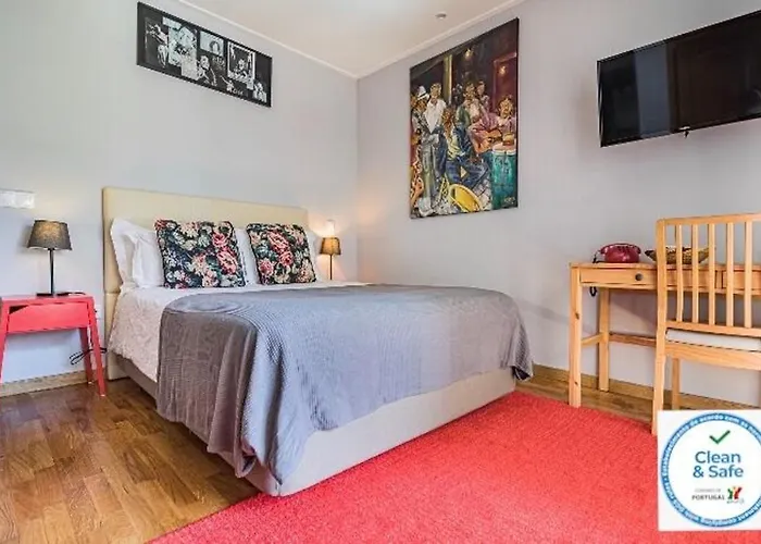 Spacious In With A Private Year-round Pool Вилла