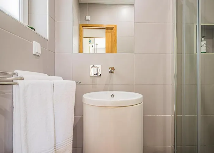 Spacious In With A Private Year-round Pool Вилла *