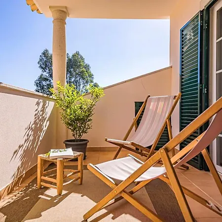 Spacious In With A Private Year-round Pool