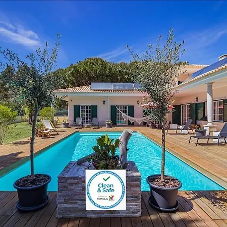 Spacious In With A Private Year-round Pool