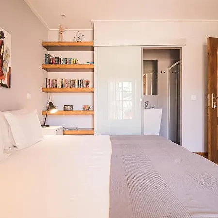 Spacious In With A Private Year-round Pool