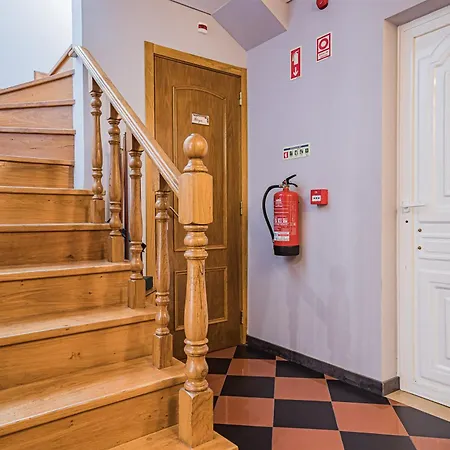 Spacious In With A Private Year-round Pool *