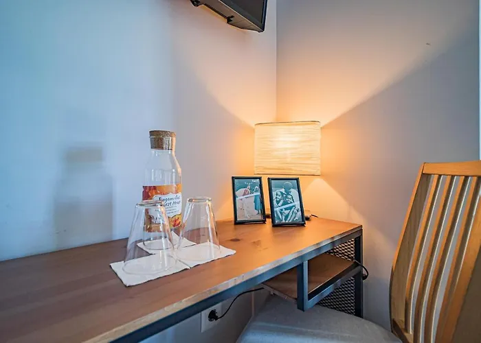 Spacious In With A Private Year-round Pool Sesimbra